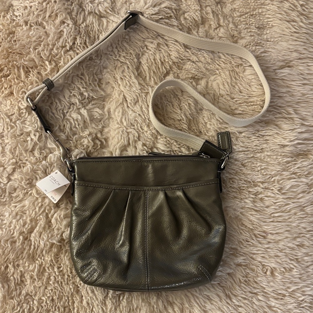 NWT Vintage Coach Silver Patent Leather Pleated Crossbody with Canvas Strap